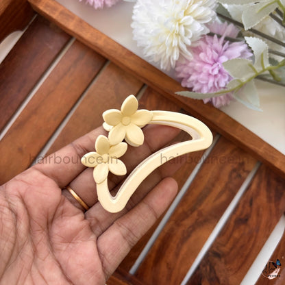 Floral Crescent Hair Claw for Women – Medium