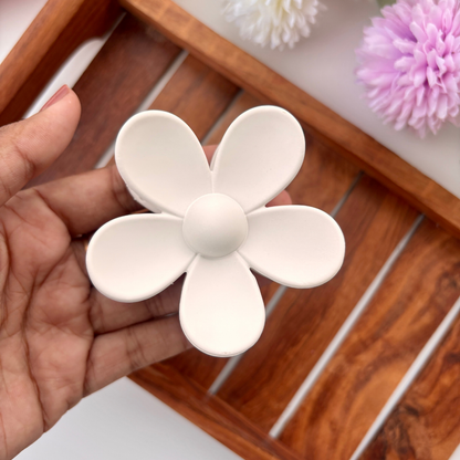 Matte Daisy Flower Hair Claw - Large