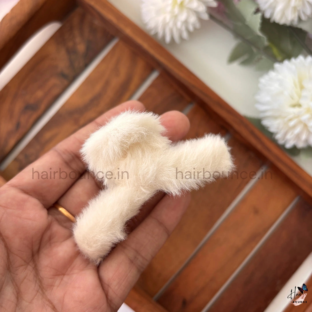Loop Fur Hair Claw - Medium