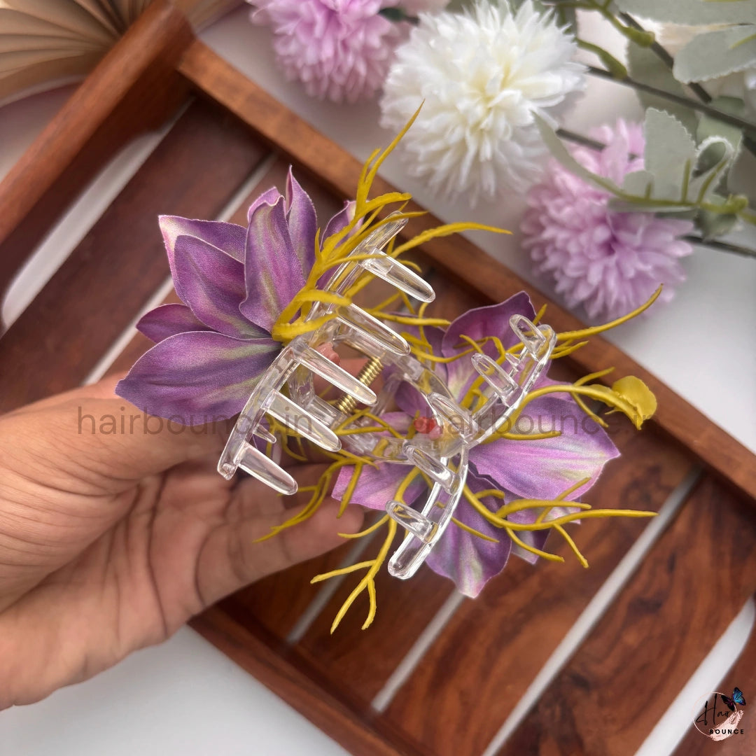 Elegant Bloom Floral Hair Claw - Large
