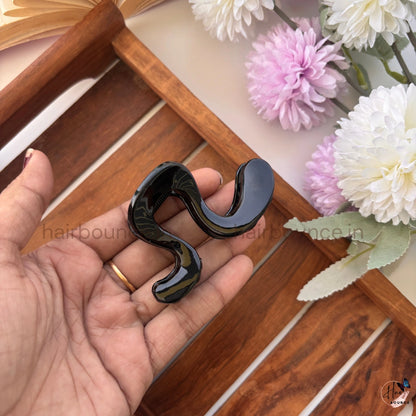 Wave Twist Hair Claw – Medium