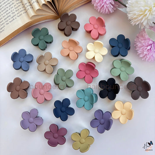 Cute Daisy Matte Flower Hair Claw - Pack of 2 (Assorted Colours)
