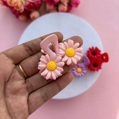 Double Flower Shinny Finish Hair Claw - Medium