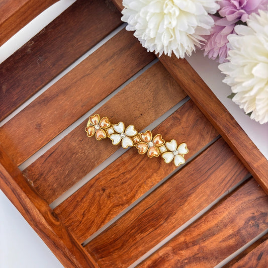 Golden Glow Heart Petal Clip