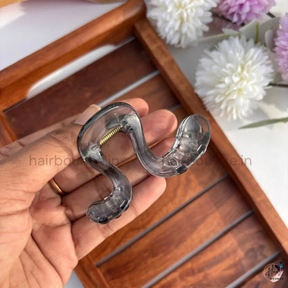 Wave Twist Hair Claw – Medium