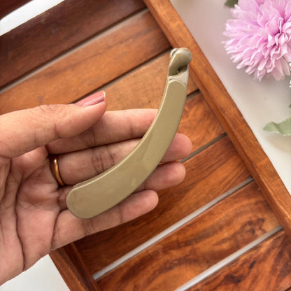 Shiny Neutral Curve Banana Clip - Medium