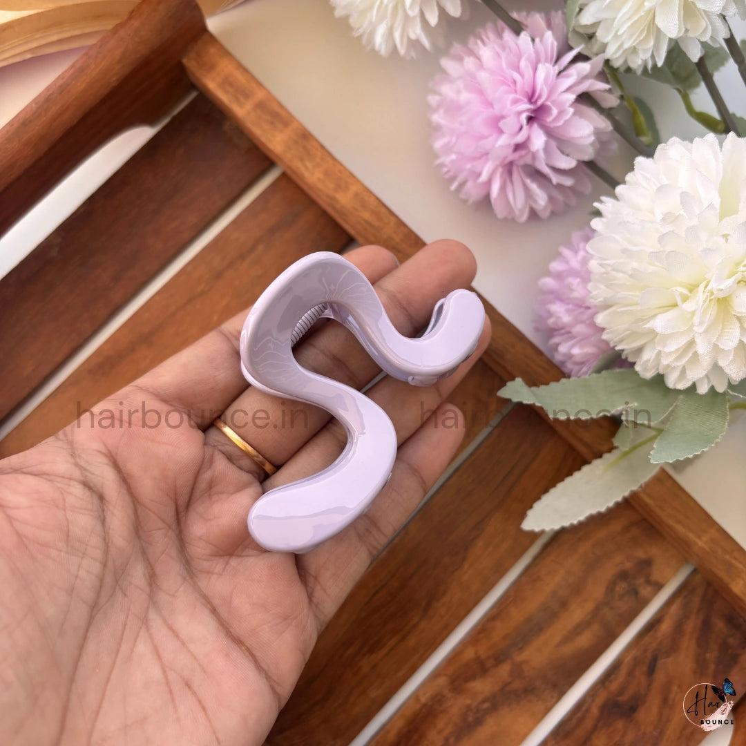 Wave Twist Hair Claw – Medium