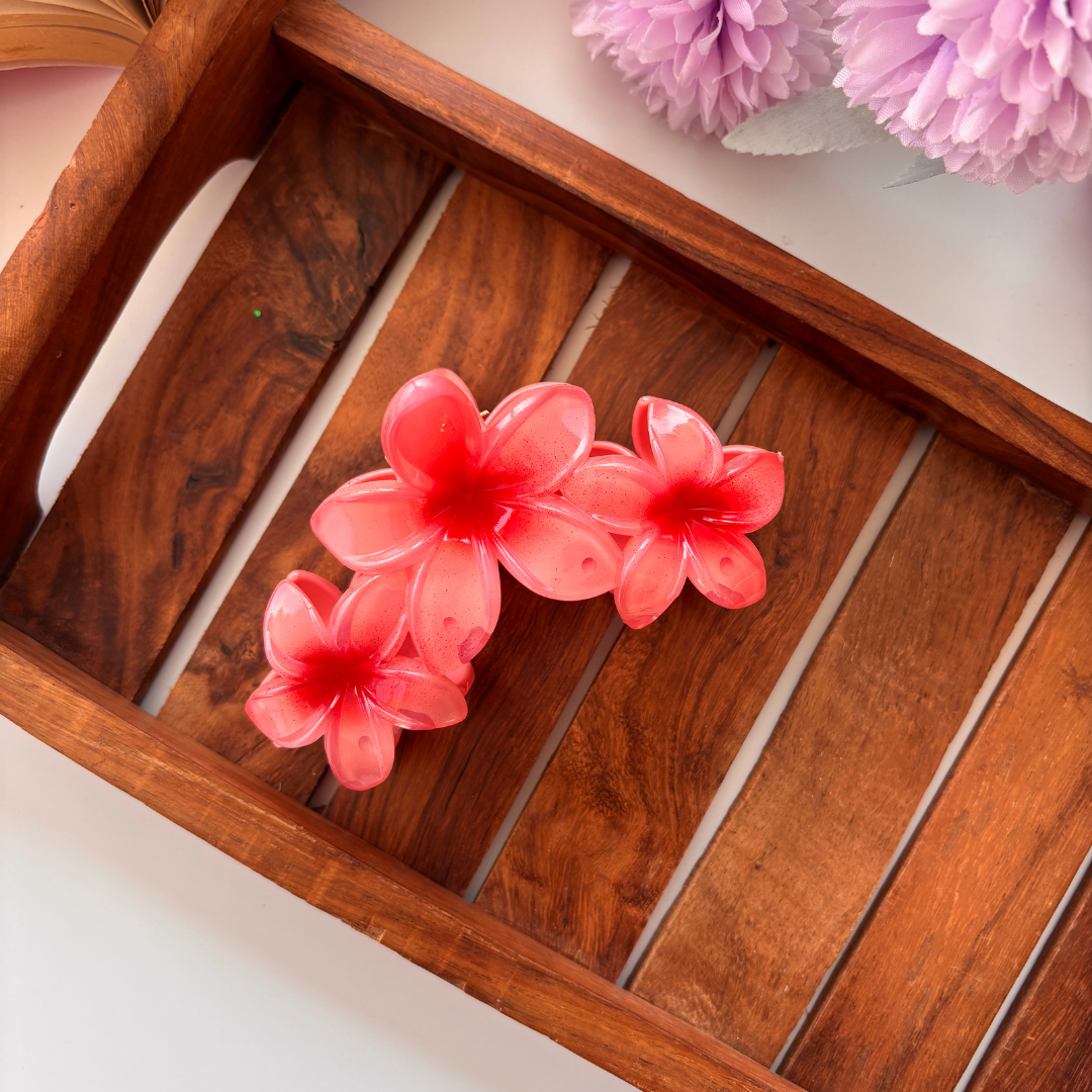 Shinny Triple Flower Lilly Hair Claw - Large