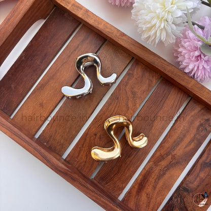Metal Wave Hair Claw – Medium