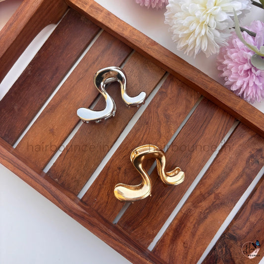 Metal Wave Hair Claw – Medium