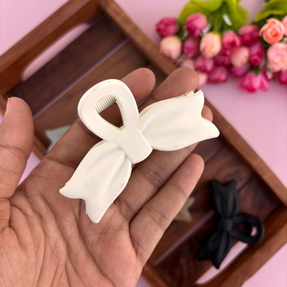 Bow Matte Finish Hair Claw - Medium