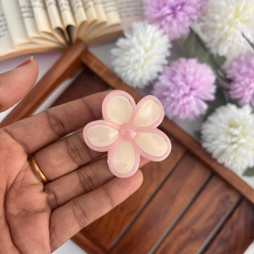 🌼 Dual Colour Daisy Hair Claw – Small