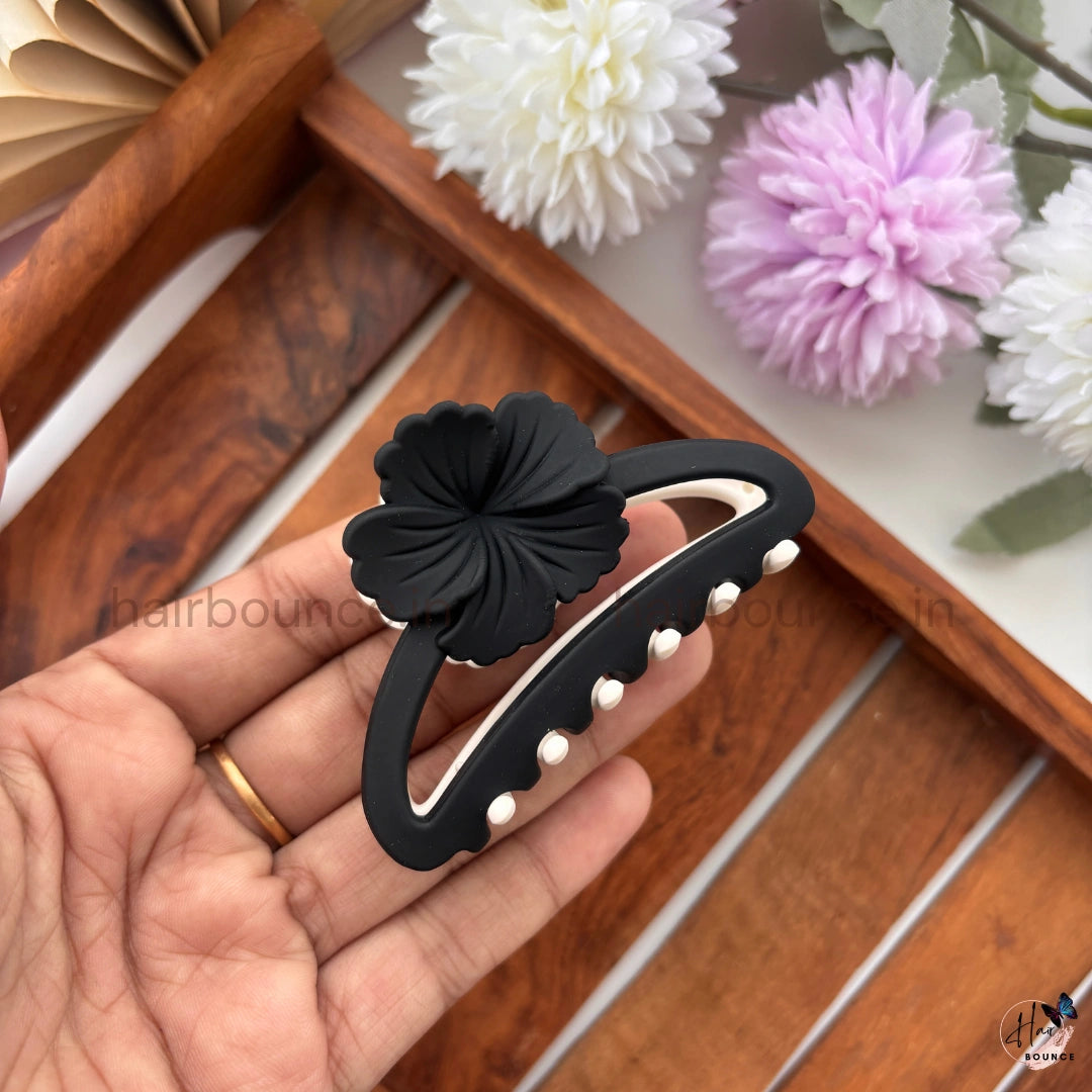 Dual-Colour Floral Accent Hair Claw – Medium