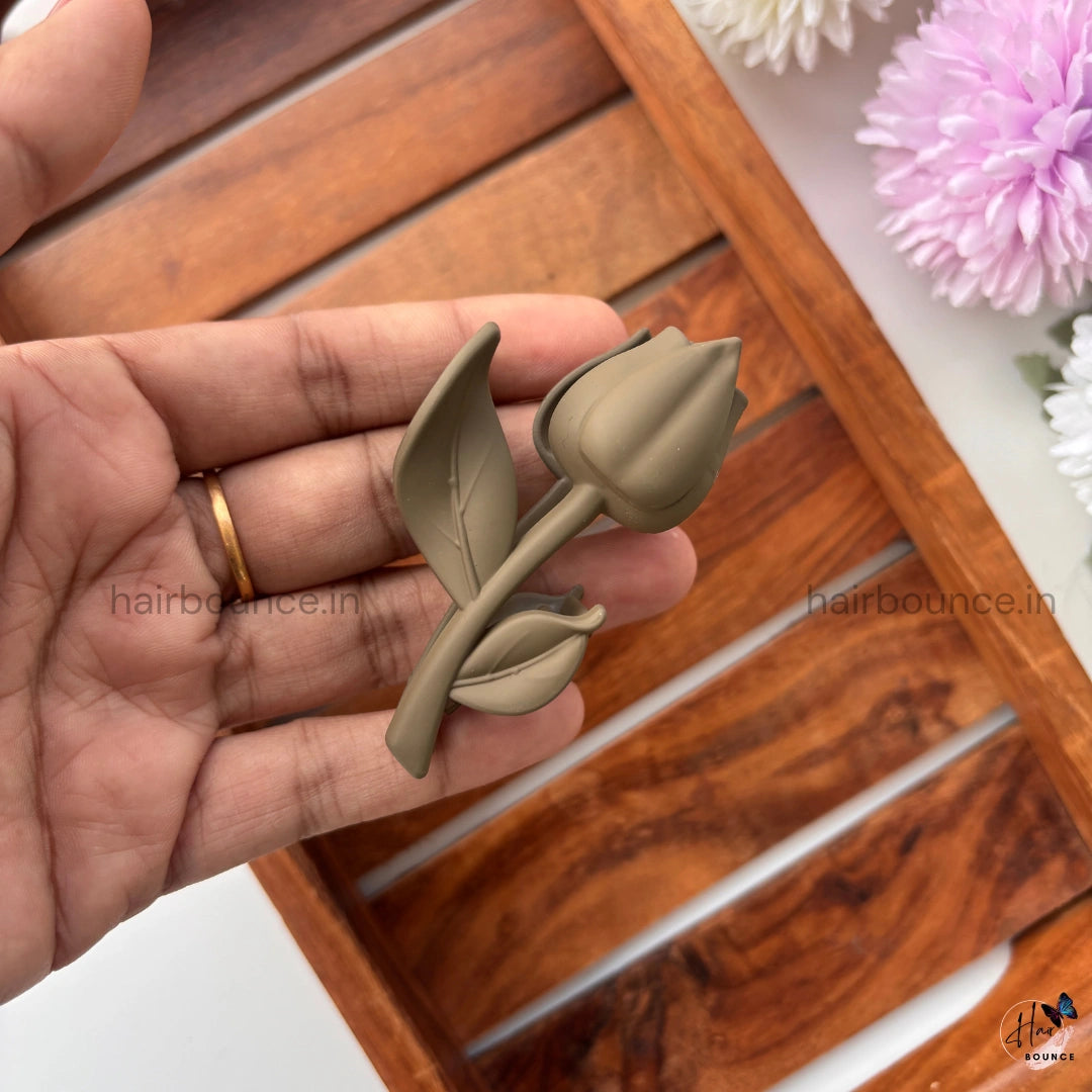 Matte Tulip Bloom Hair Claw Clip