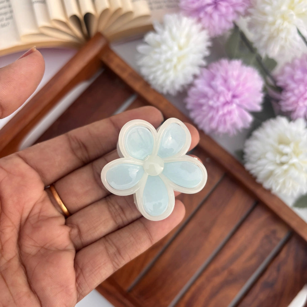 🌼 Dual Colour Daisy Hair Claw – Small