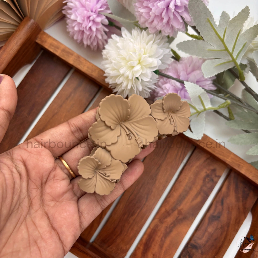 Matte Hibiscus Bloom Hair Claw – Large