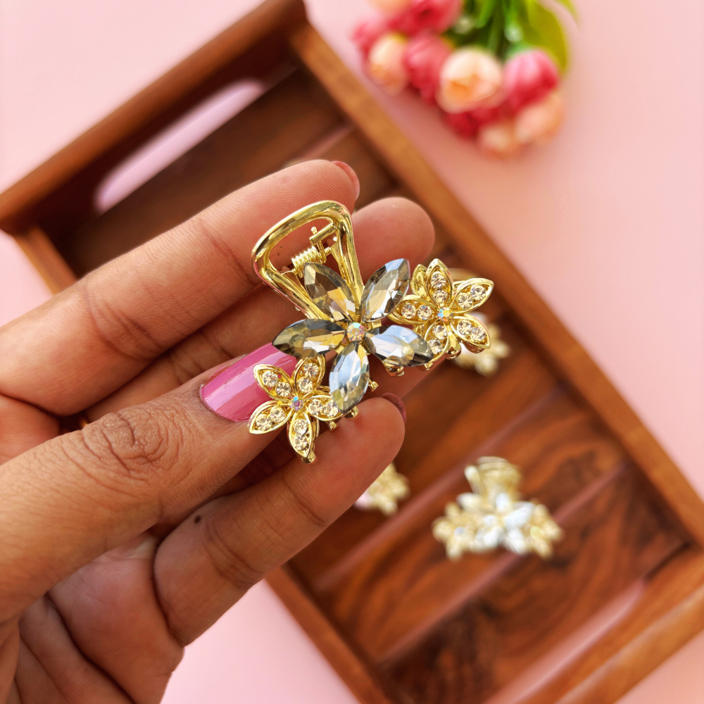 Lilly Metal Hair Claw - Medium