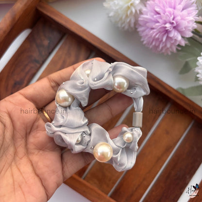 Pearl Cloud Scrunchie – Soft Organza Hair Ties