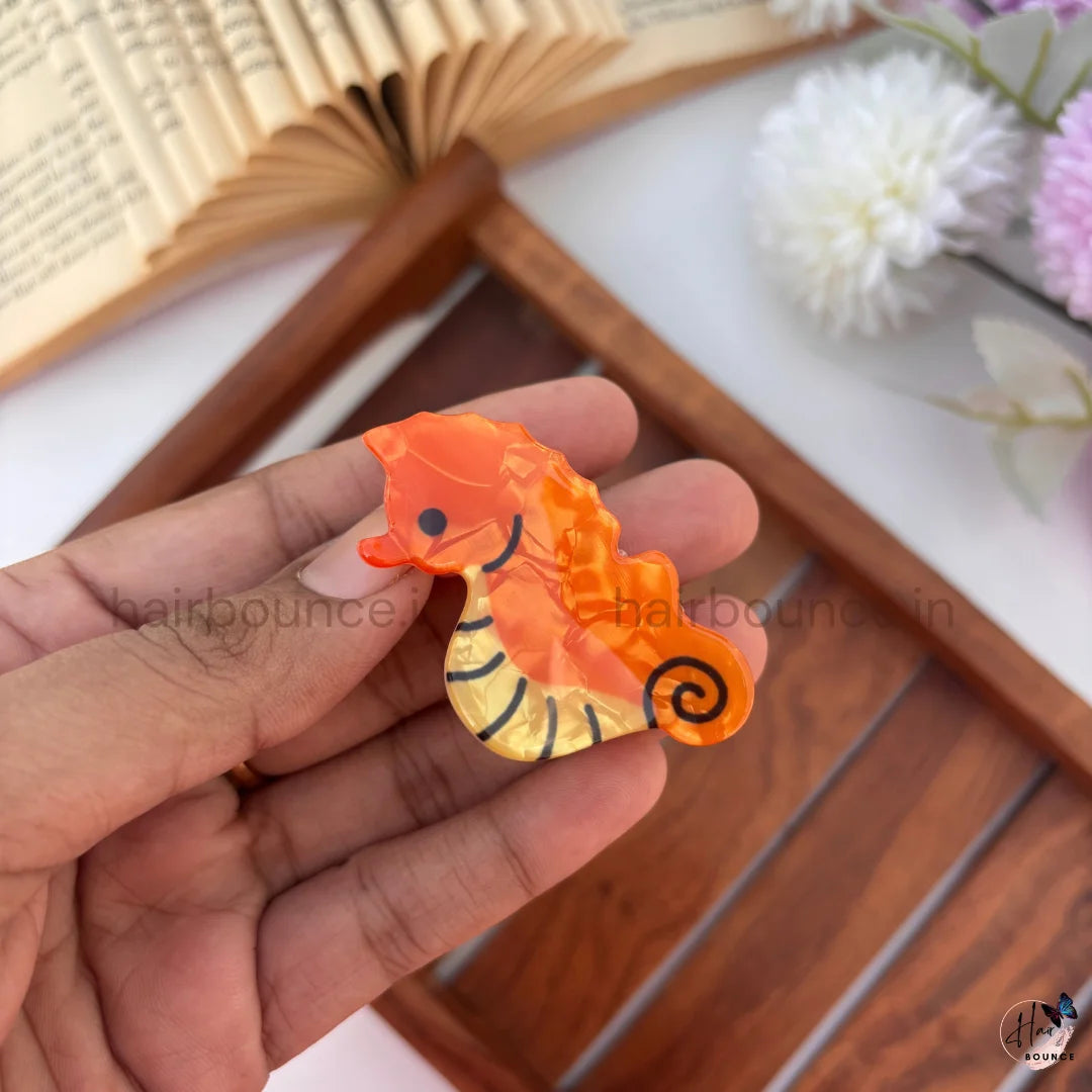 Cute Sea Animal Hair Claw – Medium