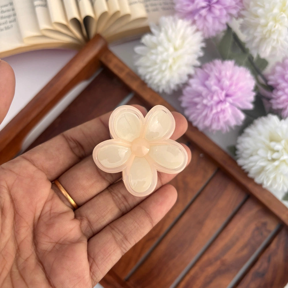 🌼 Dual Colour Daisy Hair Claw – Small