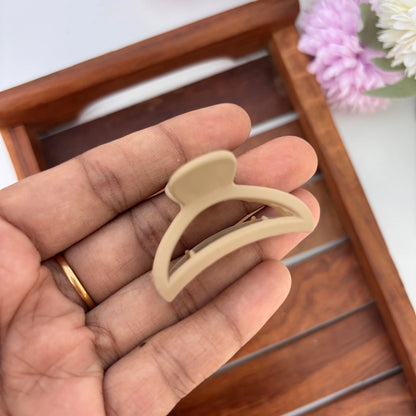 Light Curve D Shape Hair Claw - Small