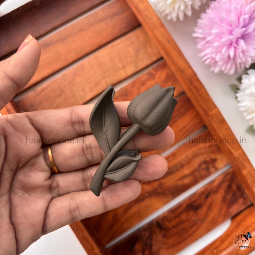 Matte Tulip Bloom Hair Claw Clip