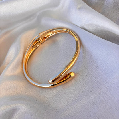 Golden Arc Open Cuff