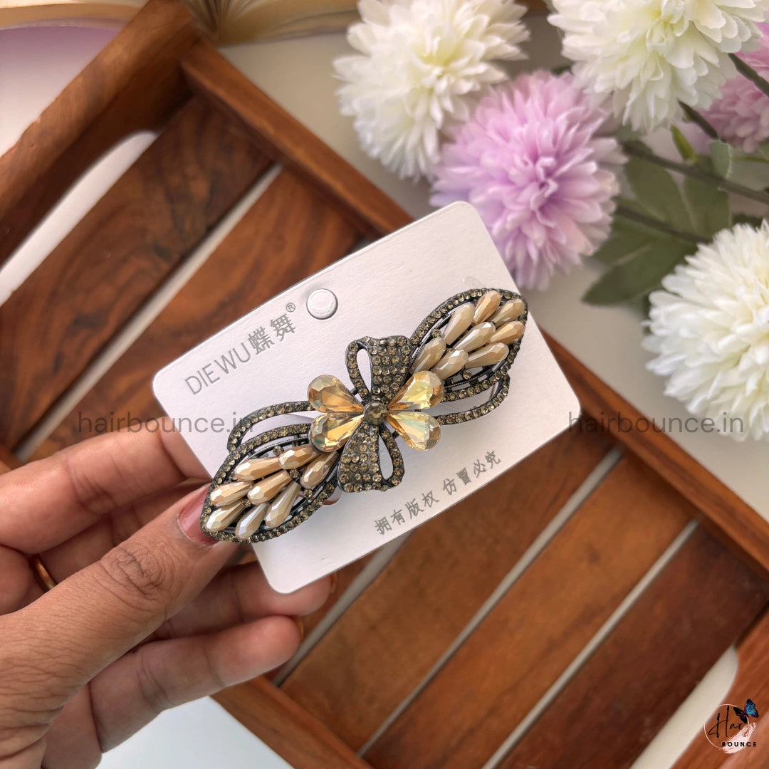 Crystal Flutter Center Clip