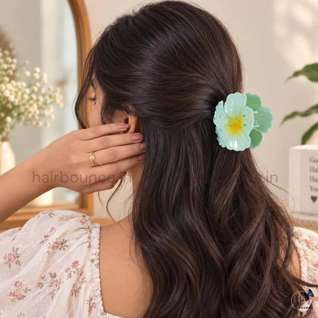 Shinny Hibiscus Hair Claw - Large