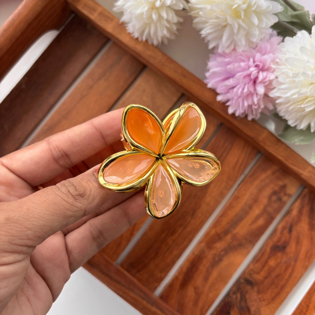 Golden Petal Flower Hair Claw - Medium