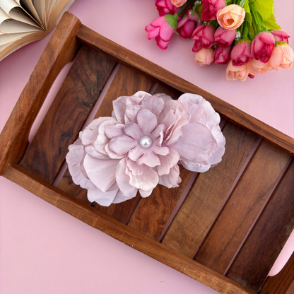Pearl Petal Hair Claw – Large