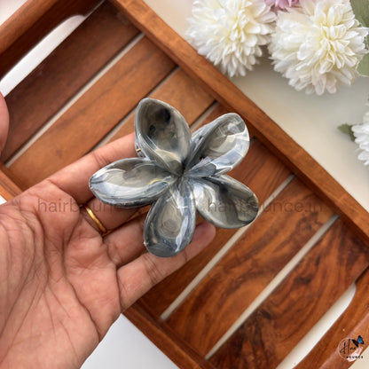 Marble Finish Flower Hair Claw – Large