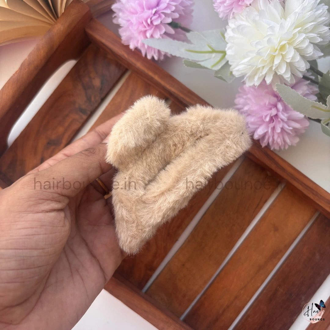 Cloud Puff Fur Hair Claw – Large