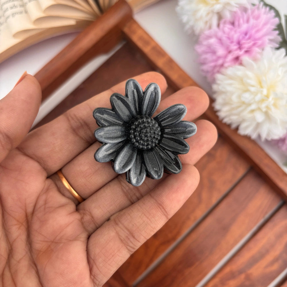 Blush Sunflower Hair Claw – Small