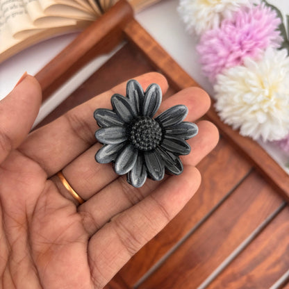 Blush Sunflower Hair Claw – Small