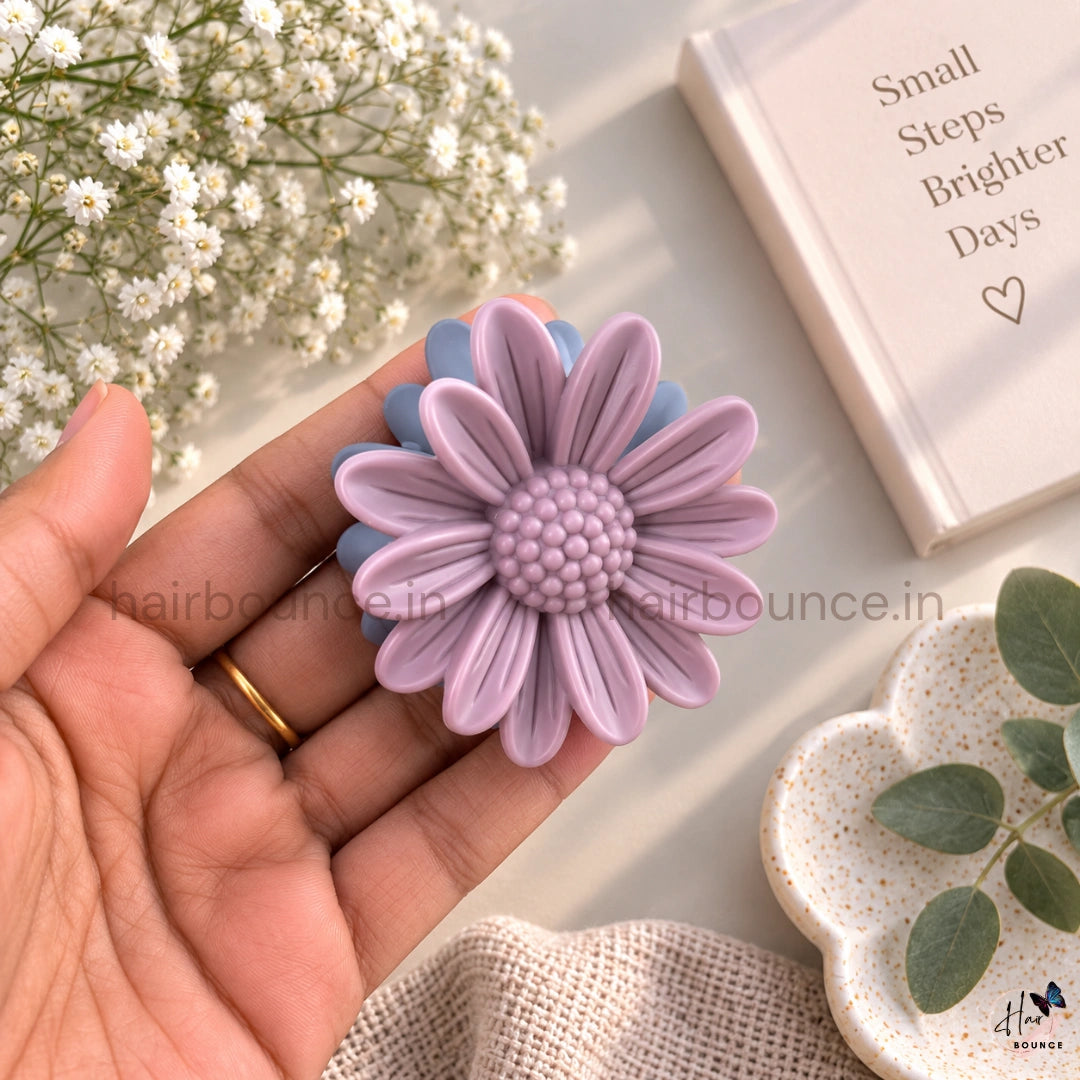 Bloom Dual-Tone Hair Claw – Medium