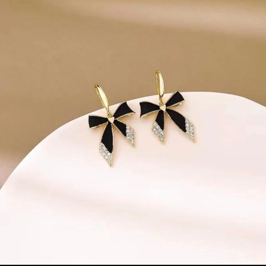 Bow Black Earrings