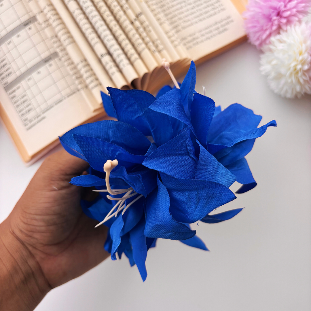 Loop Shape Floral Hair Claw – Large