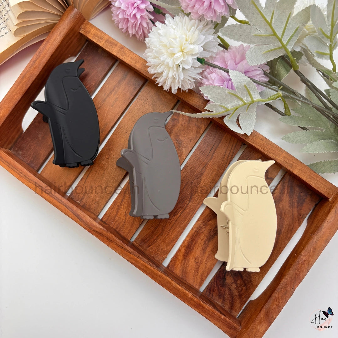 Cute Penguin Hair Claw – Large