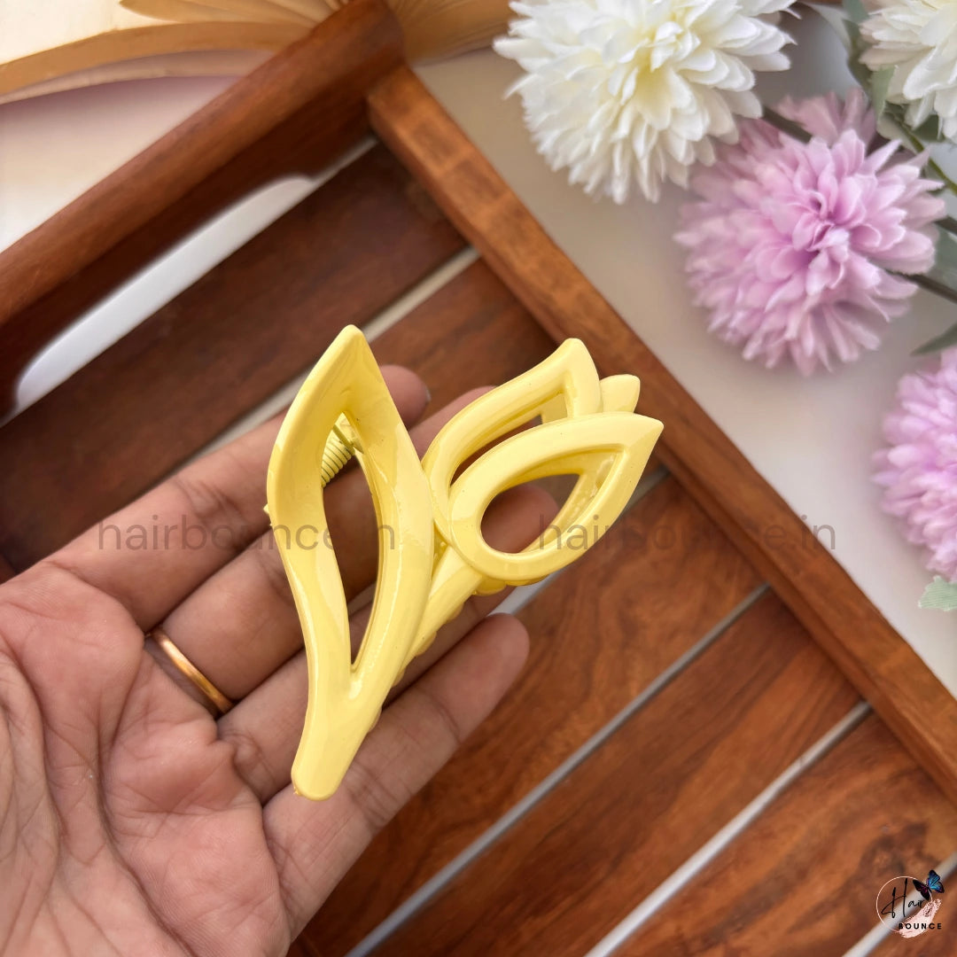 Elegant Tulip Hair Claw – Medium