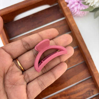 Light Curve D Shape Hair Claw - Small