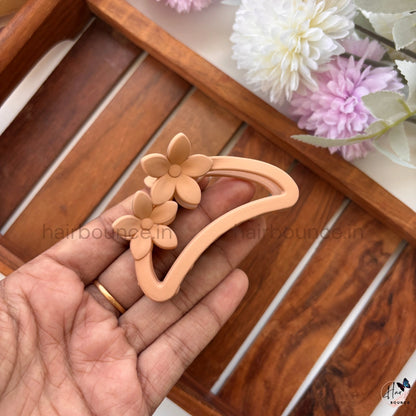 Floral Crescent Hair Claw for Women – Medium