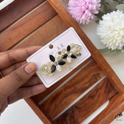 Elegant Pearl Blossom Hair Barrette – Crystal Floral Designer Clip