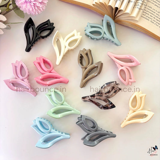Tulip Grace Hair Claw – Medium