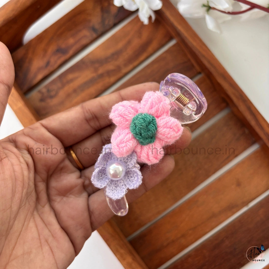 Handmade Crochet Daisy Flower Banana Clip – Medium