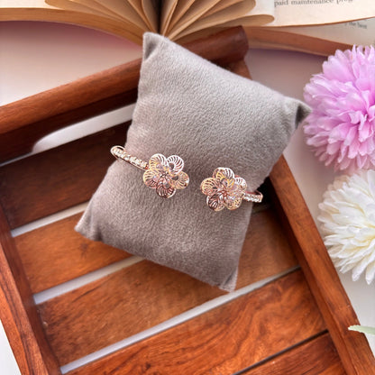 Shimmering Rose-Gold Bracelet – Adjustable