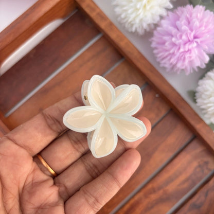 🌸 Dual Colour Blossom Hair Claw – Small