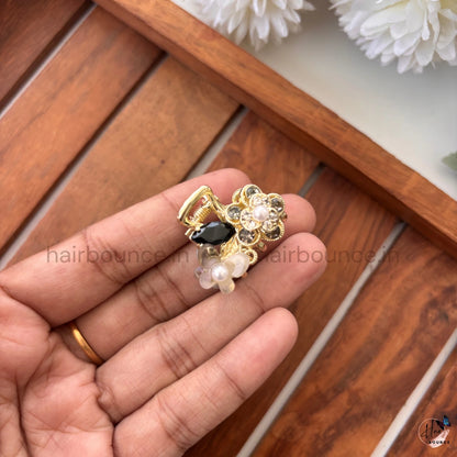Crystal Pearl Garden Hair Claw – Small