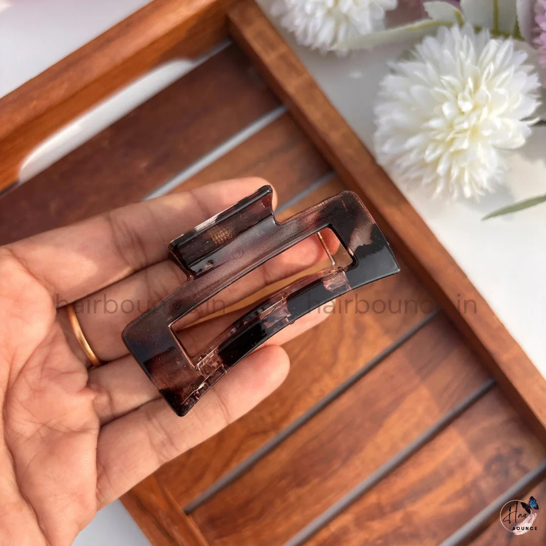 Classic Rectangle Hair Claw – Medium