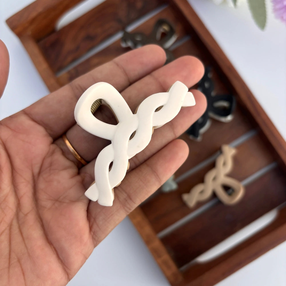 Dual Colour Twisted Hair Claw - Medium